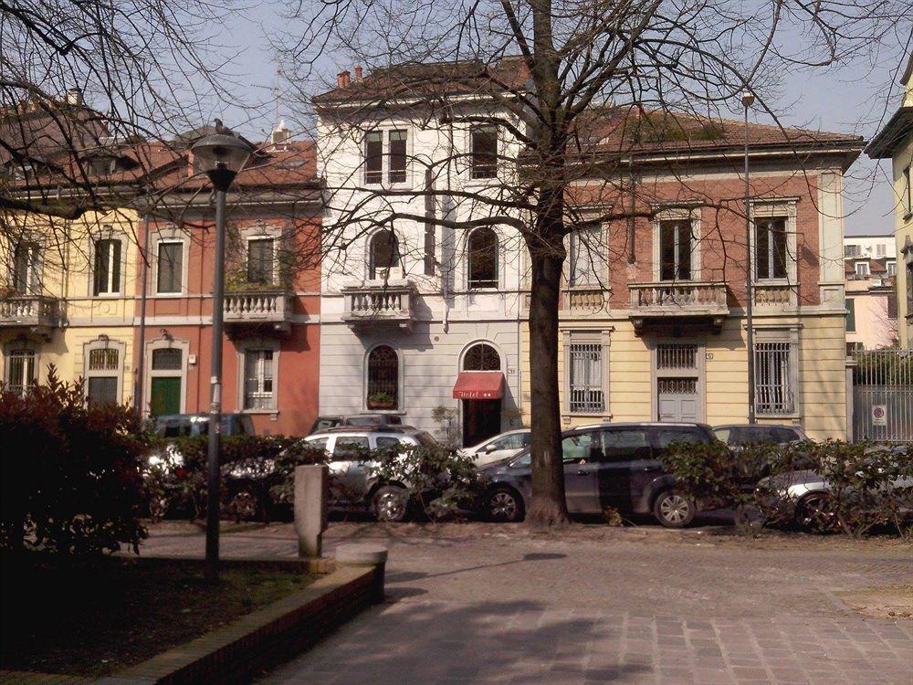 Hotel Due Giardini Milan Exterior photo