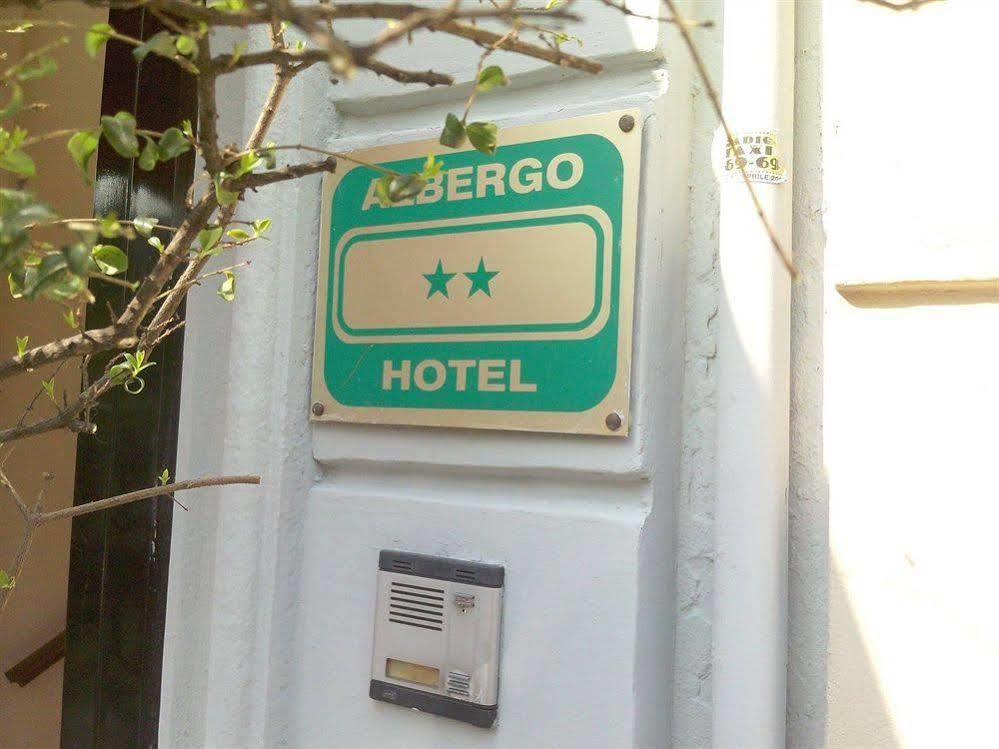 Hotel Due Giardini Milan Exterior photo